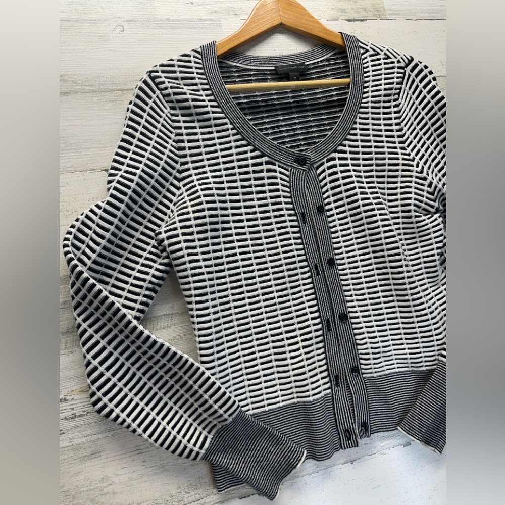 Worthington‎ Abstract Stripe Cardigan Sweater Womens Medium Button Up Classic